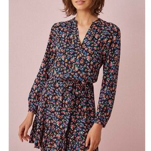 Navy Floral Long-Sleeve V-Neck Tie-Waist Dress